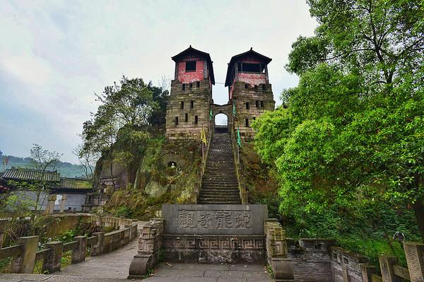 青石山一日游（神龙山上朝圣道）(2)