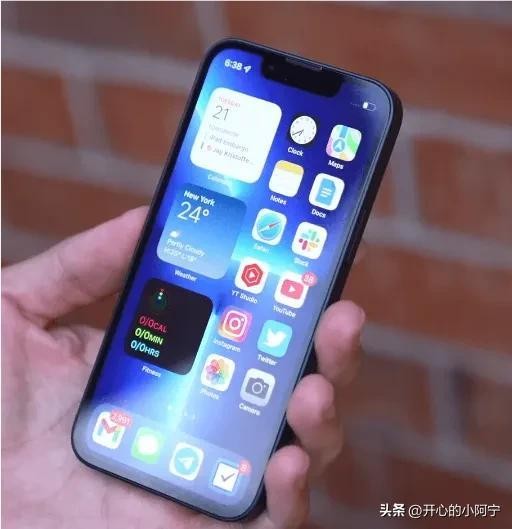 国内性价比最高的苹果手机排名最新，目前买哪款iphone合适一些