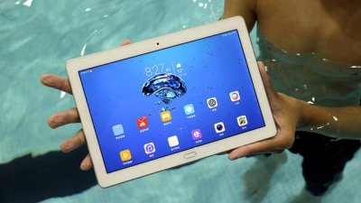 ​荣耀v6和waterplay（荣耀Waterplay平板完胜苹果iPad）