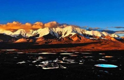 ​中国十大最美雪山 亚丁三祜主神山榜上有名 阿尼玛卿荣登榜首