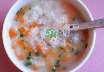 ​胡萝卜粥的营养价值_胡萝卜粥的功效与作用及饮食禁忌