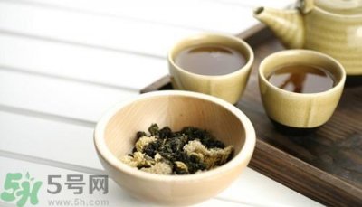 ​菊花茶泡了为什么会变绿?菊花茶变绿怎么回事