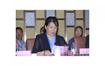 ​老婆出轨男人怎么走出痛苦，老婆出轨，男人如何摆脱痛苦？