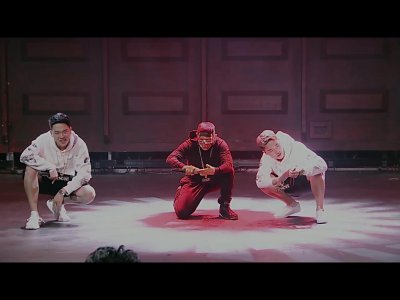 ​《中国有嘻哈》热狗差不多先生现场秀超燃，神秘HipHop Man到底为何人