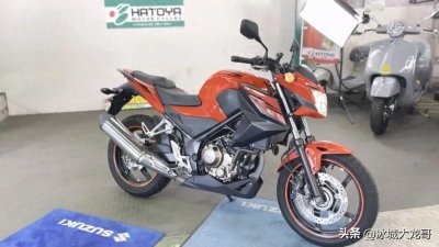 ​进口本田街车CB250，质量稳定，2.89万配ABS，强劲动力，颜值高