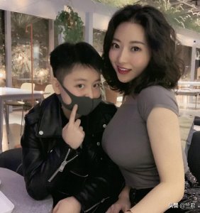 ​因意外，卷入刘强东事件而爆火的大美女，蒋娉婷